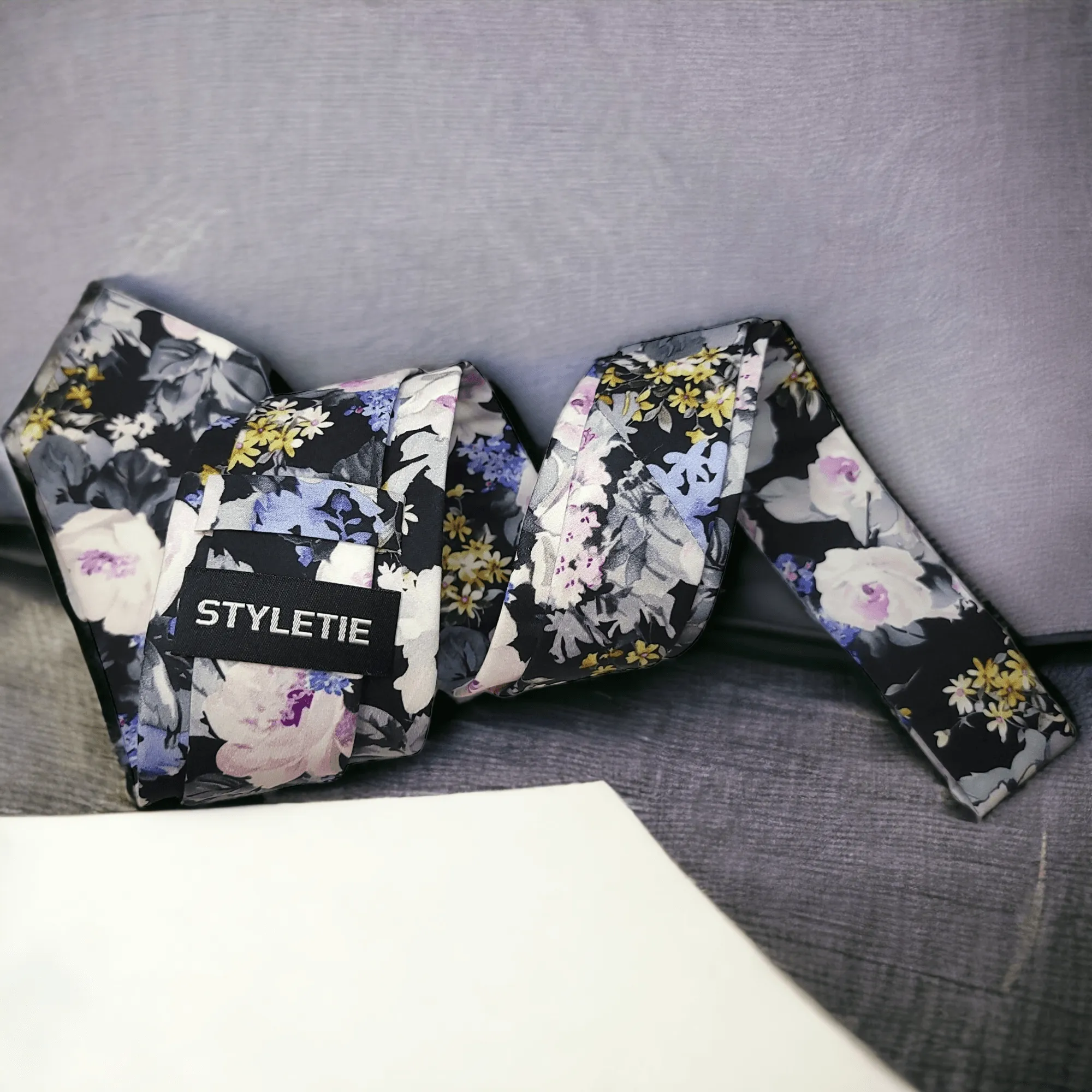 Black Lavender Floral Gray Tie
